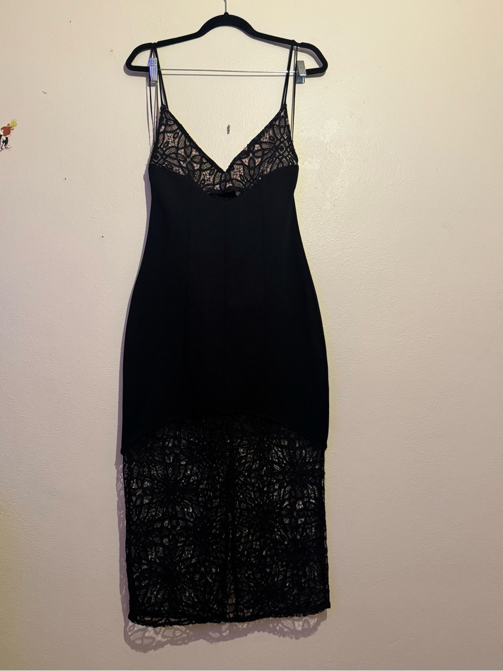 MISHA COLLECTION Black Lace-Trim Slip Dress